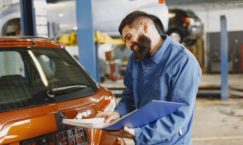 Aranceles de EE.UU. presionan industria automotriz mexicana