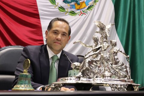 Monreal confirma propuesta del PVEM para presidir la Mesa Directiva